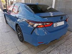 تۆیۆتا کامری